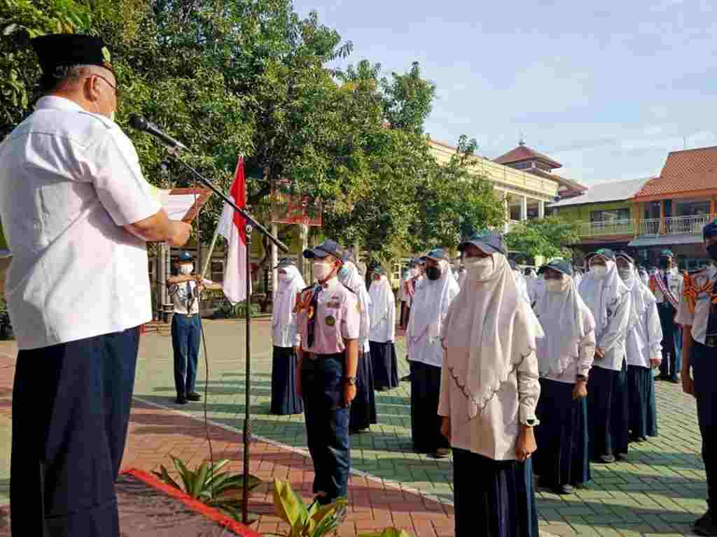 Pembelajaran Tatap Muka, MTsN 1 Sidoarjo Lantik Satgas Covid-19