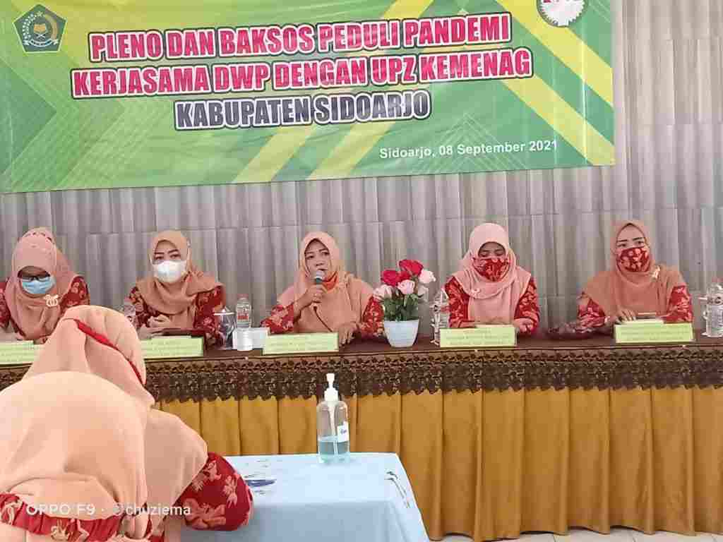 Dharmawanita  Persatuan   Kemenag  Kab Sidoarjo  Berbagi  Santunan Guru RA Perwanida  Dan Peduli  Covid 19 pada Lembaga RA Perwanida Se Kab Sidoarjo