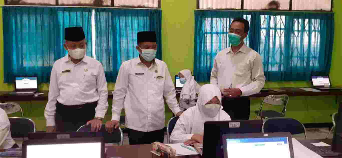 Gladi ANBK MTsN 4 Sidoarjo