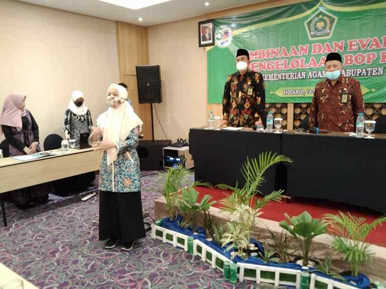 Pembinaan dan Evaluasi Pengelolaan Bantuan Operasional Perkantoran (BOP) KUA Tahun 2021