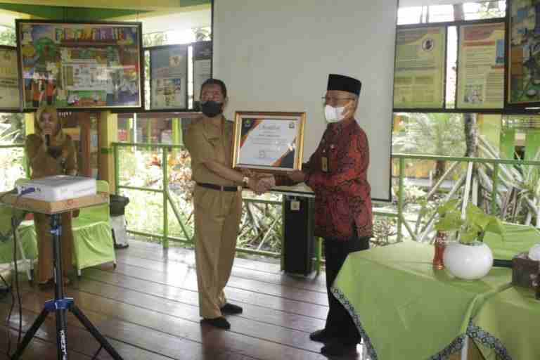 MTsN 4 Sidoarjo Lakukan Penandatangan MoU Bersama SMPN 10 Kota Malang