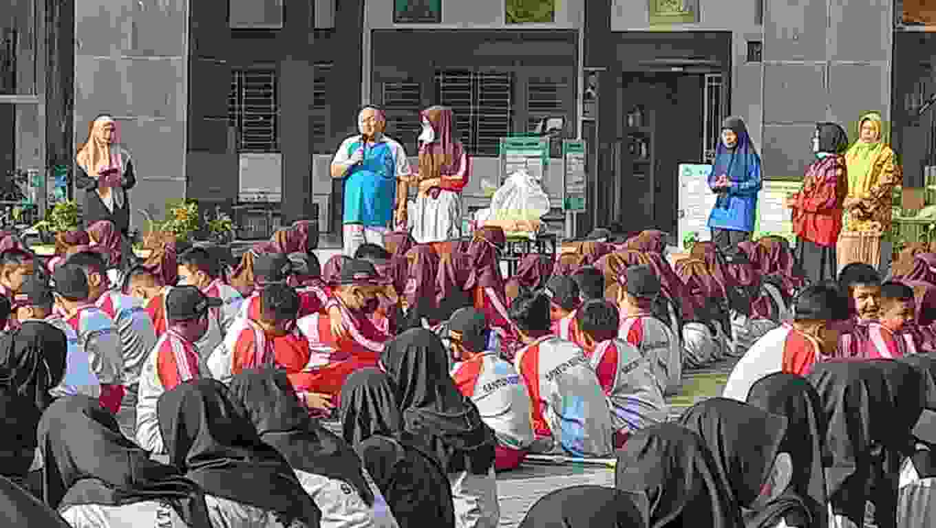 CIPTAKAN KEBERSAMAAN MTsN 1 SIDOARJO MABAR AKHIR PEKAN