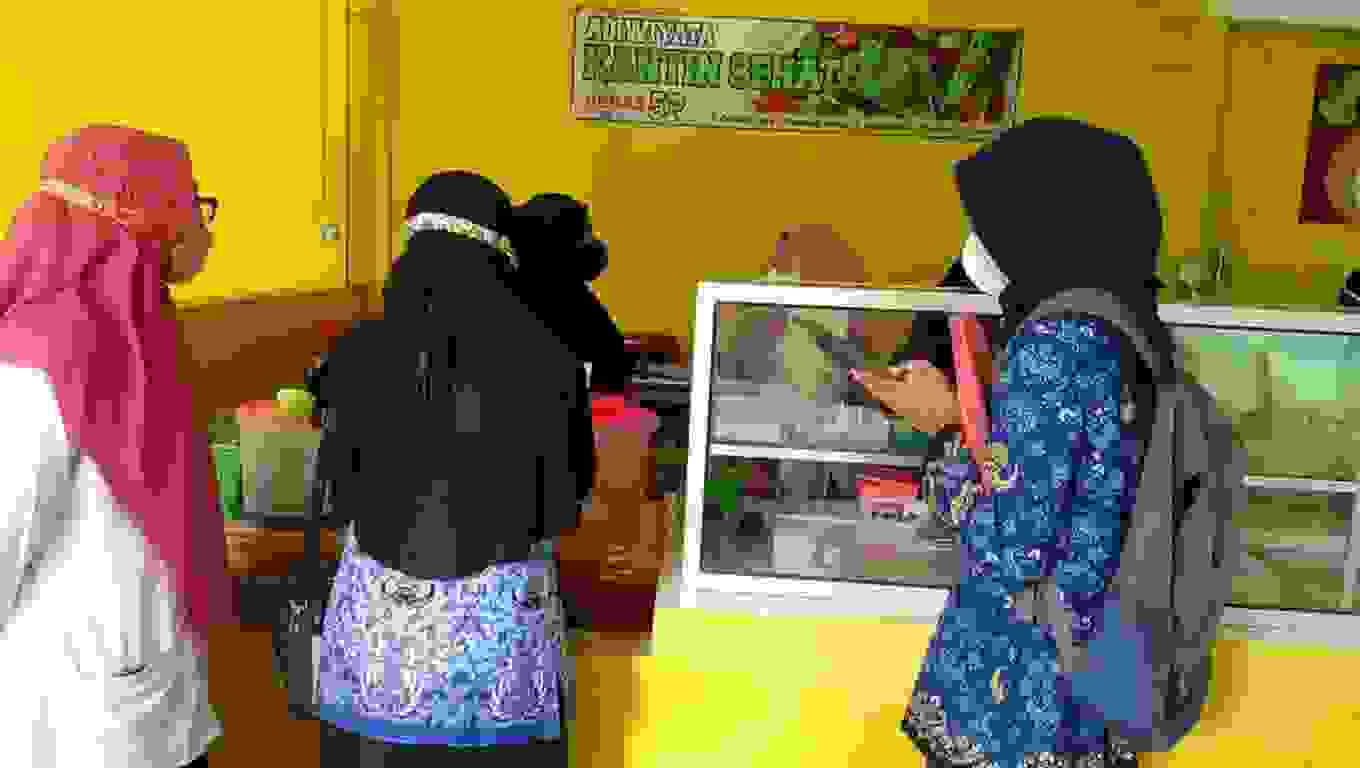 MTsN 4 Sidoarjo Terima Kunjungan Tim PKM Puskesmas Kepadangan Tulangan