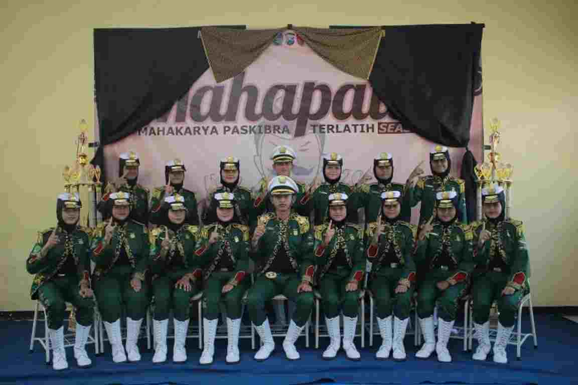 Tim Paskib MTsN 2 Sidoarjo Juara 1 Madya pada LKBB Majapahit Tingkat Jawa
