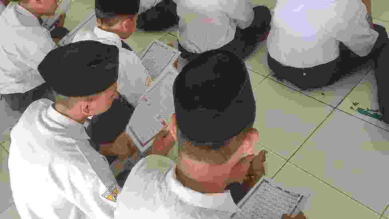 ONE WEEK ONE JUZ MTs NEGERI 3 SIDOARJO