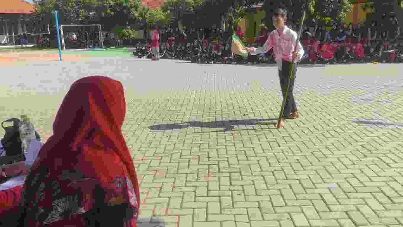 21 PESERTA RAMAIKAN LOMBA MODELING MTs NEGERI 3 SIDOARJO