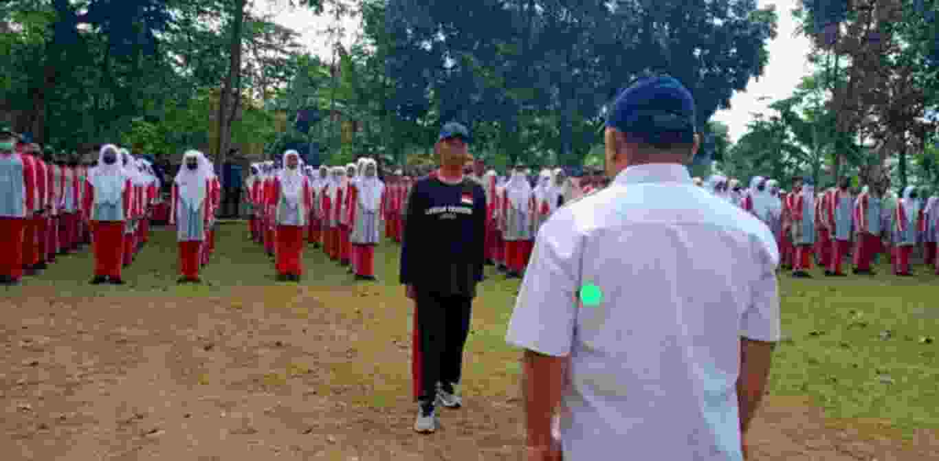 <strong>MTsN 1 SIDOARJO TINGKATKAN &nbsp;KEMANDIRIAN&nbsp; DENGAN LATIHAN DASAR KEPEMIMPINAN ( LDKS)</strong>