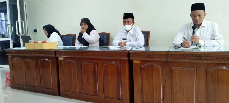 Rapat Dinas MAN Sidoarjo dalam Rangka Evaluasi dan Konsolidasi Guru/Karyawan Madrasah