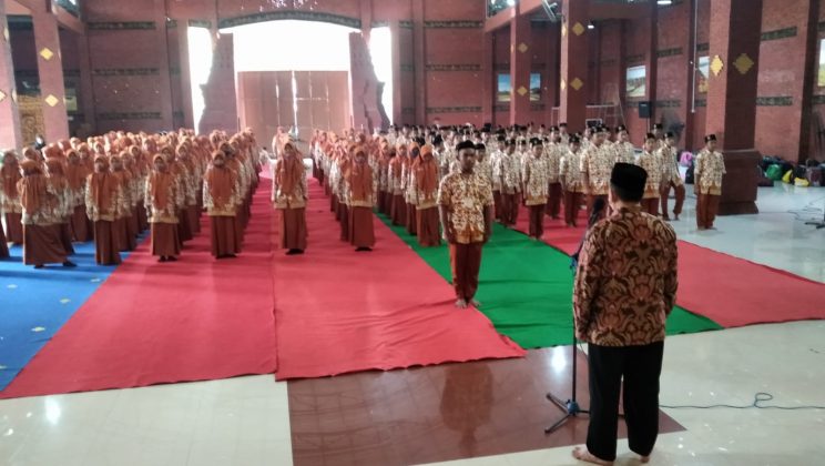 Tingkatkan Jiwa Kepemimpinan Melalui LDKS MTsN 3 Sidoarjo