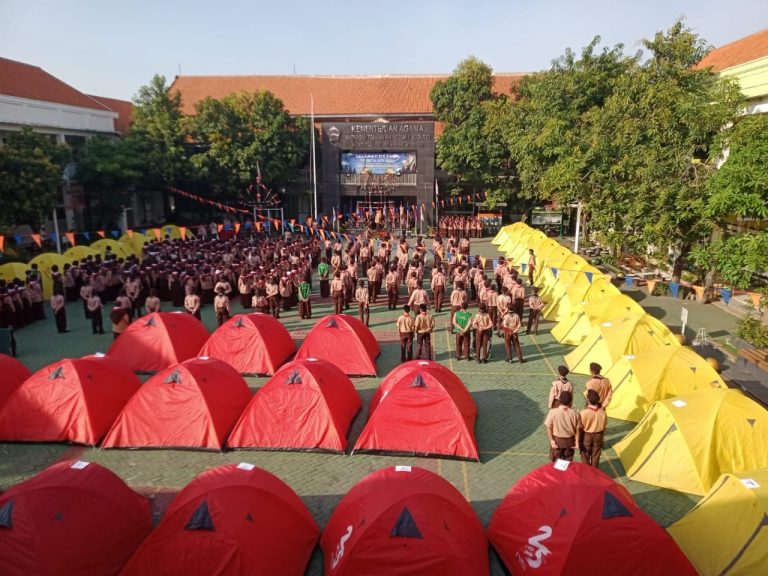 Gugus Depan 01.155 – 01.156 Gelar Kegiatan Orientasi Tamu Penggalang 2022 di MTsN 1 Sidoarjo