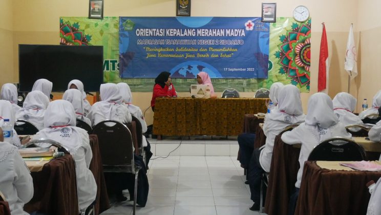Antusiasme Anggota PMR MTsN 2 Sidoarjo dalam Orientasi PMR 2022