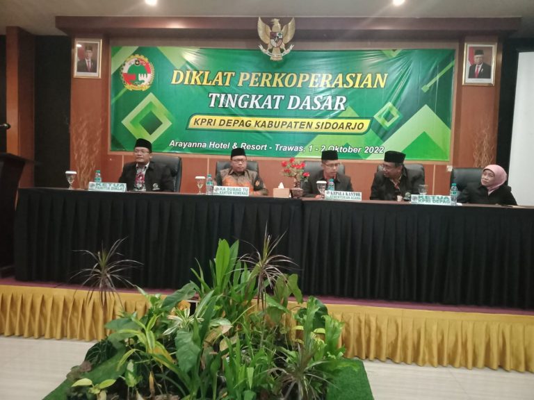 Kepala Kankemenag dan Kasubbag TU Hadiri Diklat Koperasi