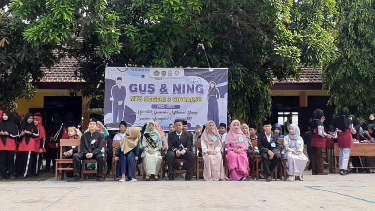 Pemilihan Gus dan Ning MTsN 3 Sidoarjo