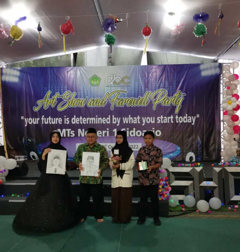 Gebyar Pentas Seni, Penutupan English Month MTsN 1 Sidoarjo