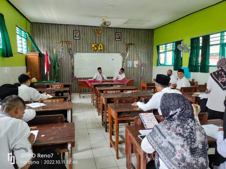 Kamad MIN 2 Sidoarjo Sosialisasi SE Bupati Sidoarjo tentang Optimalisasi ZIS