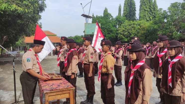Gudep MTs Negeri 3 Sidoarjo Gelar Upacara Sertijab Pramuka Penggalang
