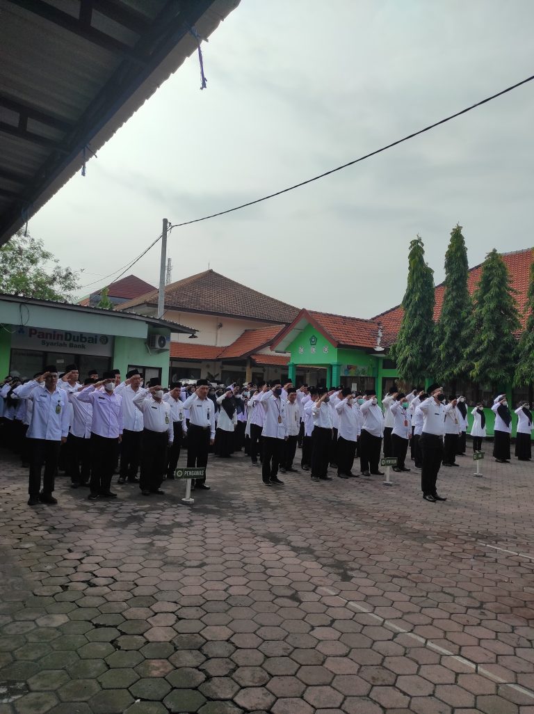 Upacara Bendera Hari Guru Di Gelar Di Kementerian Agama Kab Sidoarjo