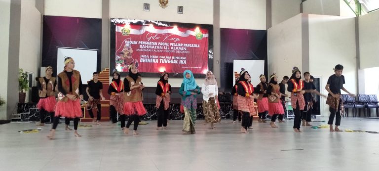 Gelar Karya P5, Upaya Kembangkan Bakat Siswa MAN Sidoarjo