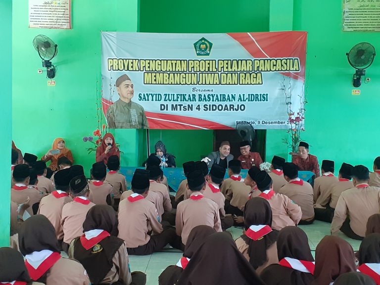Sayyid Zulfikar Basyaiban Al-Idrisi Hadir di MTsN 4 Sidoarjo