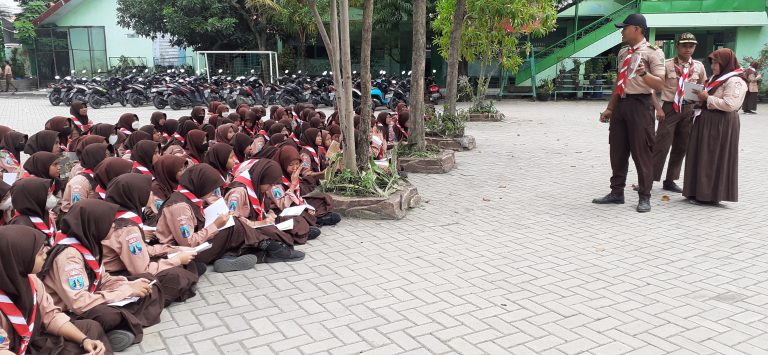 Giat Kepramukaan di Gugusdepan 07.101-07.102 MTsN 4 Sidoarjo