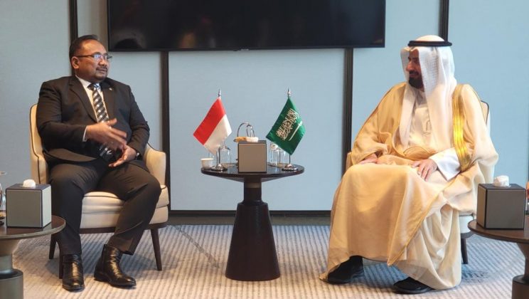 <em>Kuota Haji 2023 Sebanyak 221 Ribu, Tidak Ada Pembatasan Usia</em>