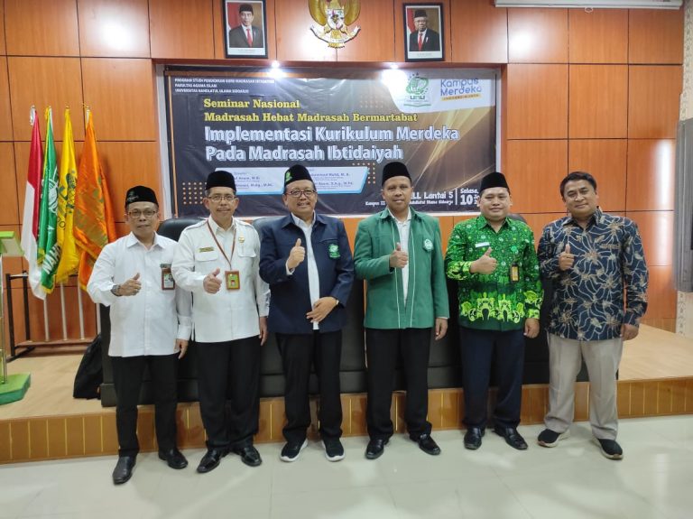Kepala Kemenag sebagai Keynote Speaker Seminar Nasional Madrasah Hebat Madrasah bermartabat