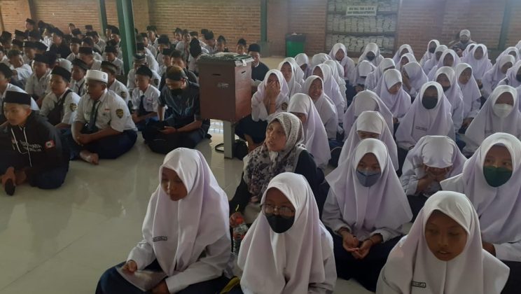 MTsN 3 Sidoarjo Optimalkan Program Studi Wisata Religi