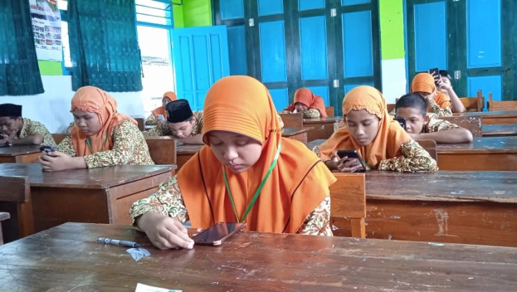 Monitoring Dan Evaluasi Pelaksanaan Asesmen Madrasah (AM) di MIN 2 Sidoarjo