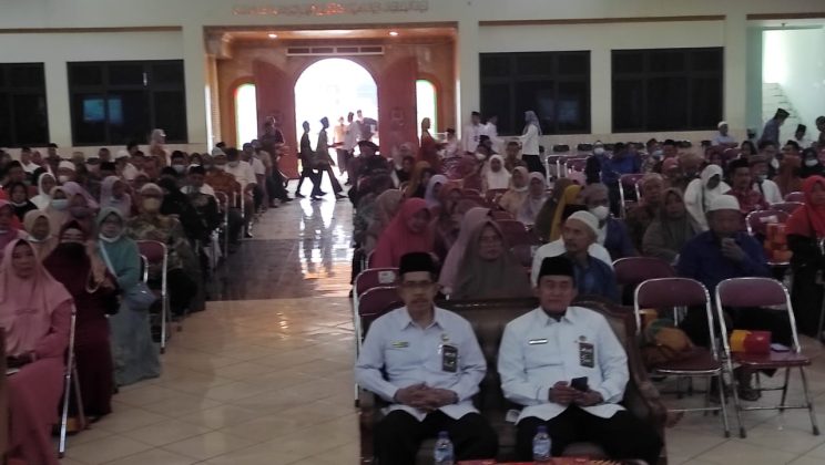 Jamaah Haji Kabupaten Sidoarjo Angkatan 3 Ikut Manasik Haji Massal