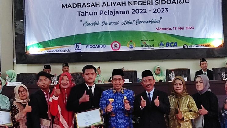 Pentingnya Peran Orang Tua dalam Memotivasi Anak agar Melanjutkan Pendidikan yang Lebih Tinggi