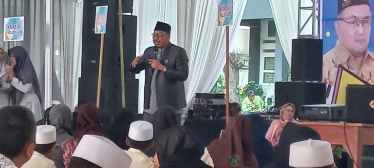 Hadir Ratusan Wali Siswa dalam Workshop Super Parenting di MTsN 1 Sidoarjo