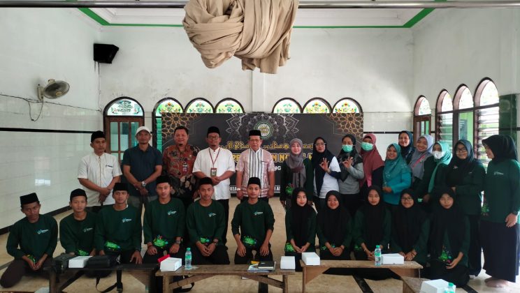 Survey Mawas Diri oleh Dinkes Sidoarjo Bersama Kasi PD Pontren di Ponpes Nurul Huda