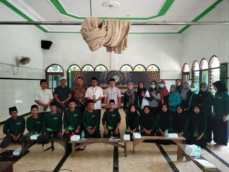 Survey Mawas Diri oleh Dinkes Sidoarjo Bersama Kasi PD Pontren di Ponpes Nurul Huda