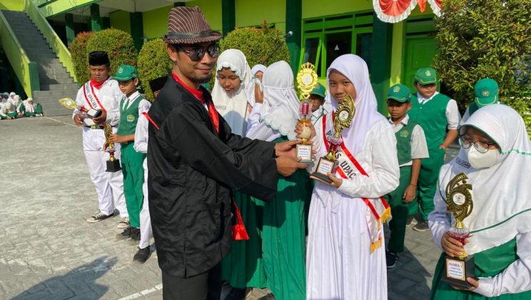MIN 2 Sidoarjo Meriahkan HUT Ke-78 RI dengan Beragam Kegiatan