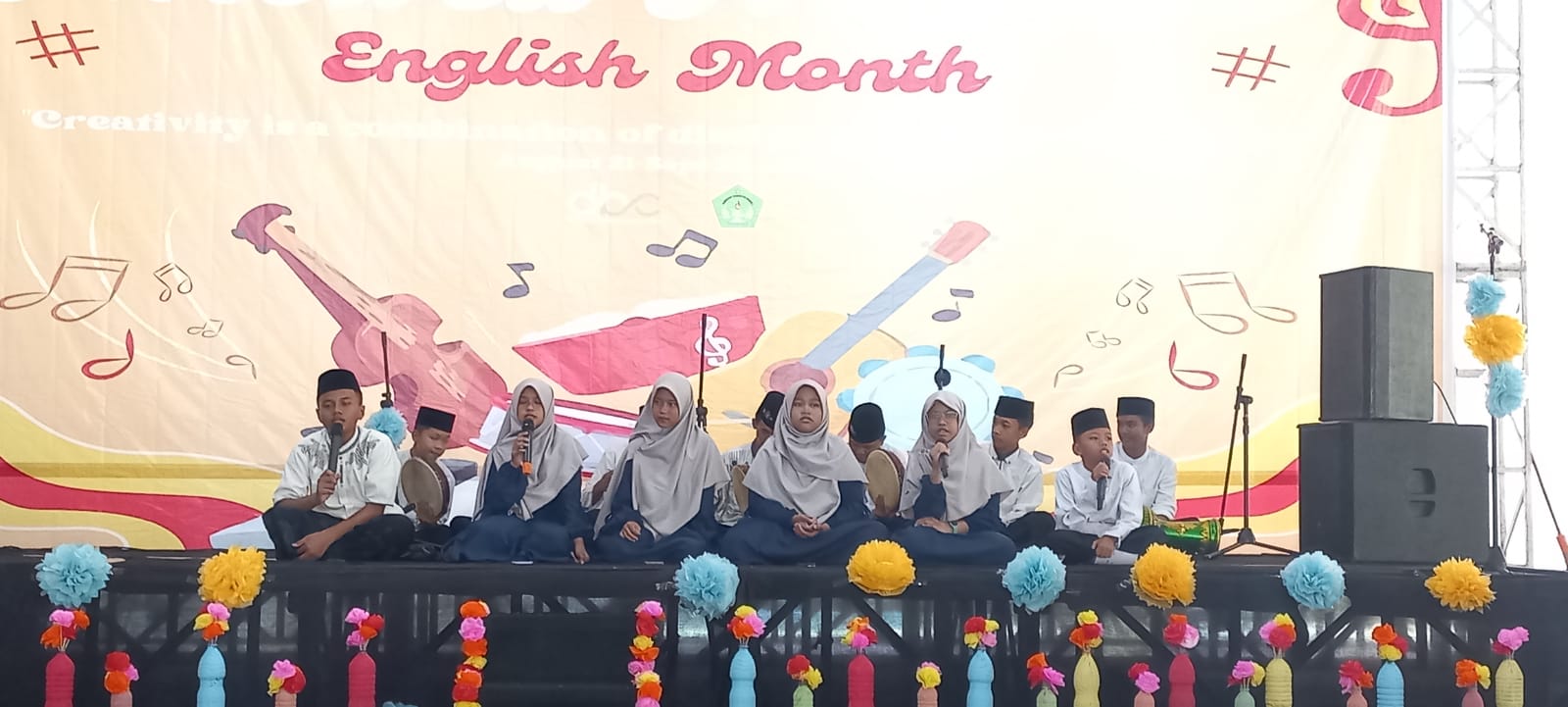 Farewell Art Show English Month MTsN 1 Sidoarjo - Kantor Kementerian ...