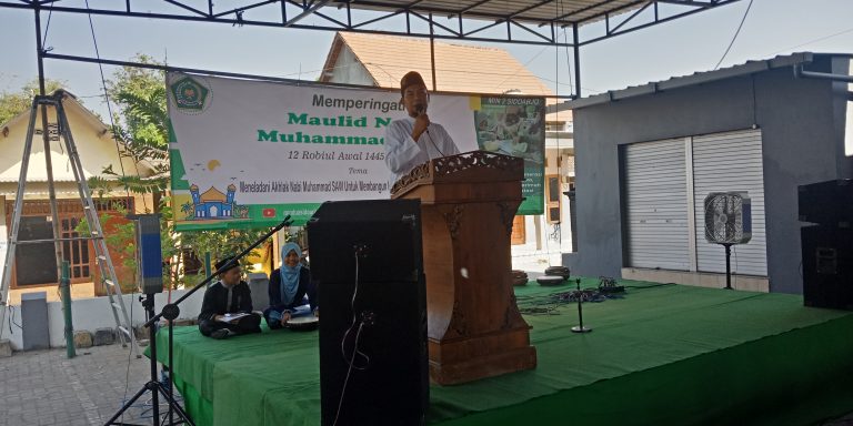 Kegiatan Maulid Nabi Muhammad SAW di MIN 2 Sidoarjo
