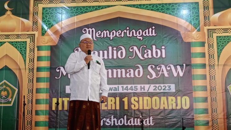 Madrasah Bersholawat: MTsN 1 Sidoarjo Kembali Memeriahkan Peringatan Maulid Nabi