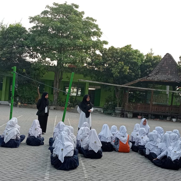 Peran Penting Guru Piket Ciptakan Kondusivitas Lingkungan Belajar
