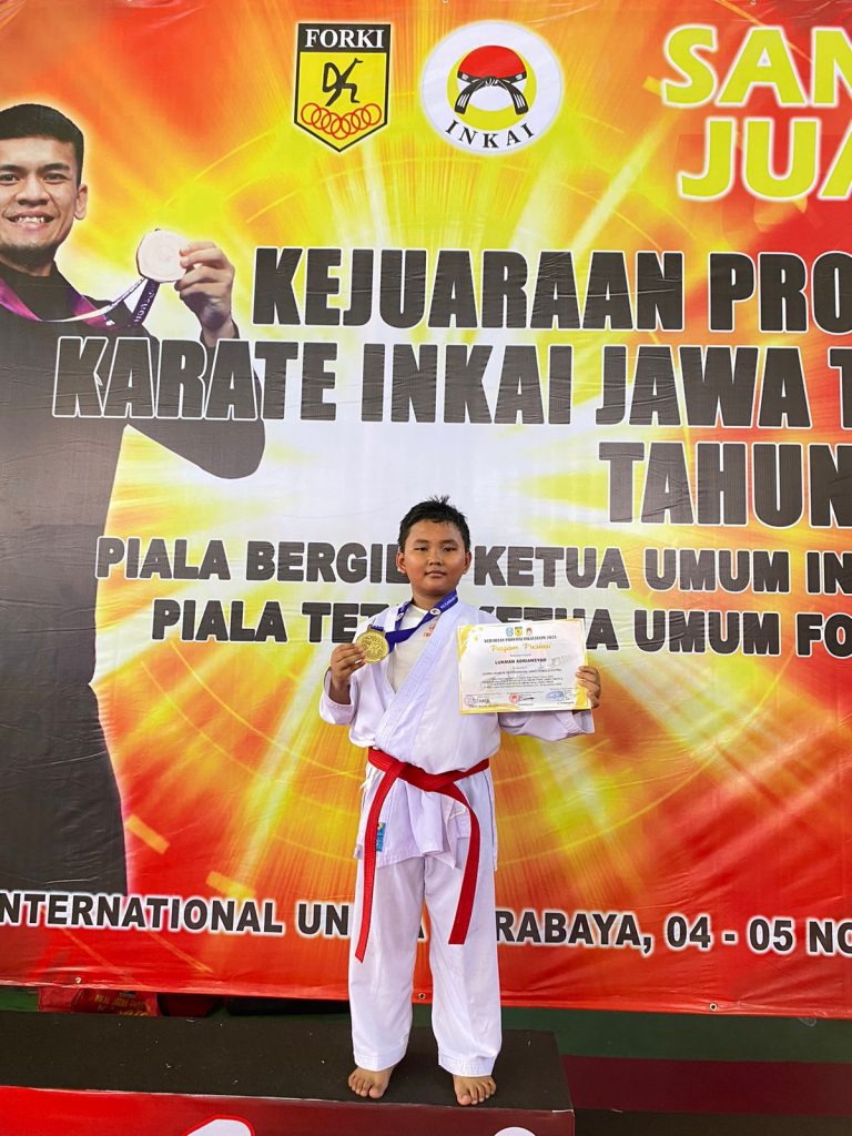 Kesuksesan Lukman Adriansyah Siswa MTs Negeri 4 Sidoarjo Juara 1 Kejuaraan Tingkat Provinsi INKAI Surabaya