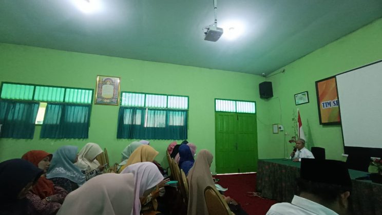 MTs Negeri 4 Sidoarjo Gelar Rapat Persiapan Penerimaan Rapot Kegiatan Baca Tulis Al-Qur’an (BTQ)