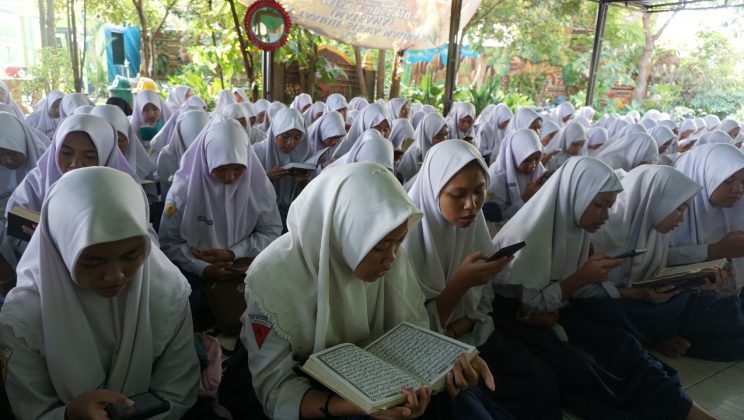 MTs Negeri 4 Sidoarjo Gelar Khotmil Qur’an dalam Rangka Hari Amal Bhakti Kementerian Agama ke-78