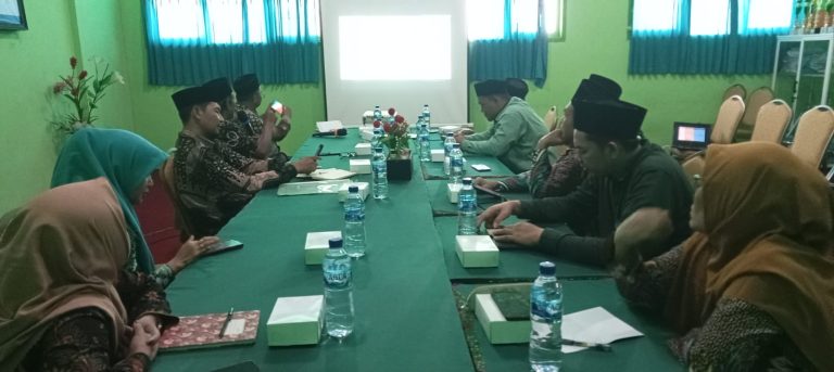 MTs Negeri 4 Sidoarjo Jadi Tuan Rumah Pertemuan KKM 4