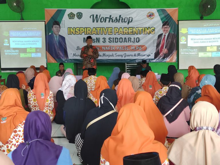 Perkuat Sinergi dengan Orang Tua, Bimbingan Konseling MTsN 3 Sidoarjo Gelar Kegiatan Parenting