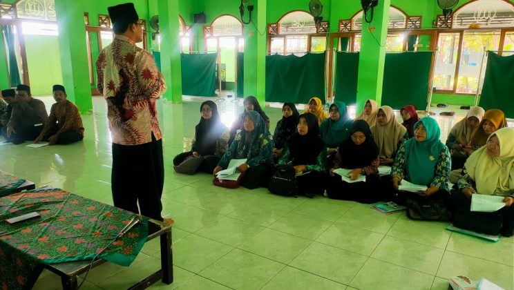 MTs Negeri 4 Sidoarjo Gelar Pembinaan Metode BMQ At Tartil Tingkat Marhalah Pengajaran Ulumul Tajwid dan Ghoribul Qur’an