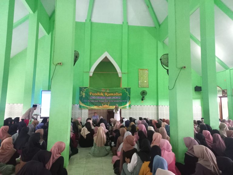 MTs Negeri 4 Sidoarjo Gelar Pondok Ramadhan untuk Siswa