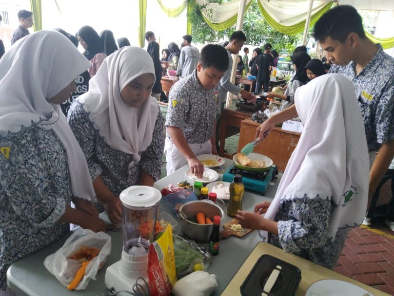 Pelaksanaan Praktik Asesmen Madrasah Bersama Siswa-Siswi Kelas IX MTsN 1 Sidoarjo