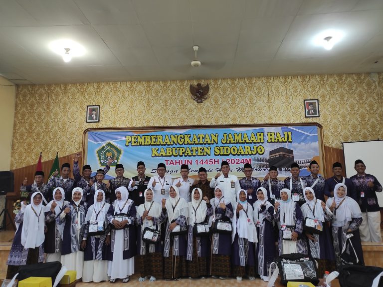 Keberangkatan Perdana Jamaah Haji Asal Kabupaten Sidoarjo Kloter 43