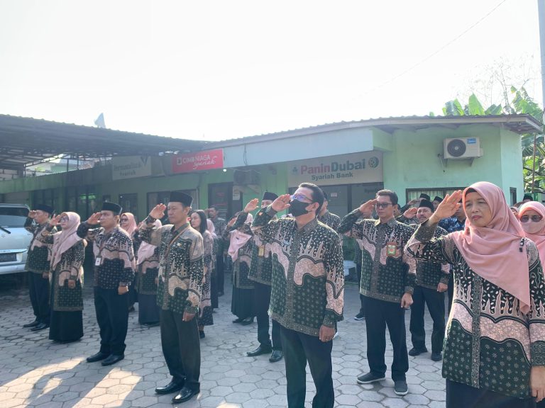 Apel Hardiknas 2024, Momentum untuk Bergerak Bersama Lanjutkan Merdeka Belajar
