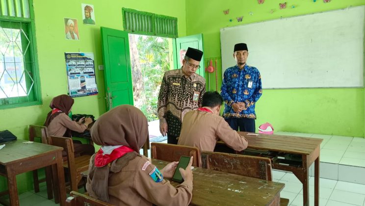 MTs Negeri 4 Sidoarjo Mendapat Kunjungan Monitoring dan Evaluasi Asessmen Madrasah dari Kementerian Agama Kab. Sidoarjo