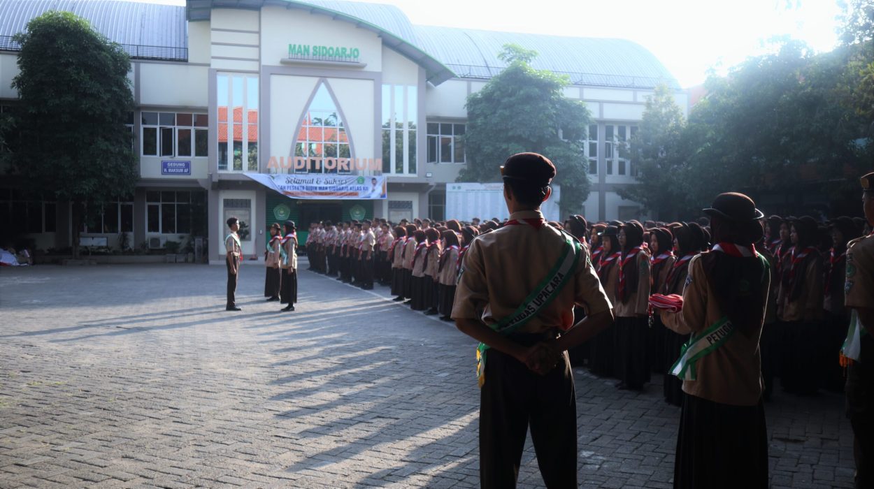 Persiapan Upacara Peringatan Hari Lahir Pancasila MAN Sidoarjo